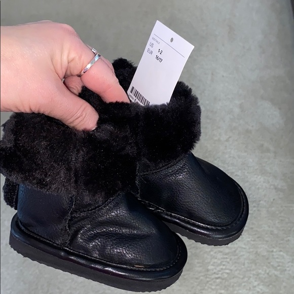 H&M Baby Faux Fur Warm Lined Leather Black Boots - Picture 10 of 10